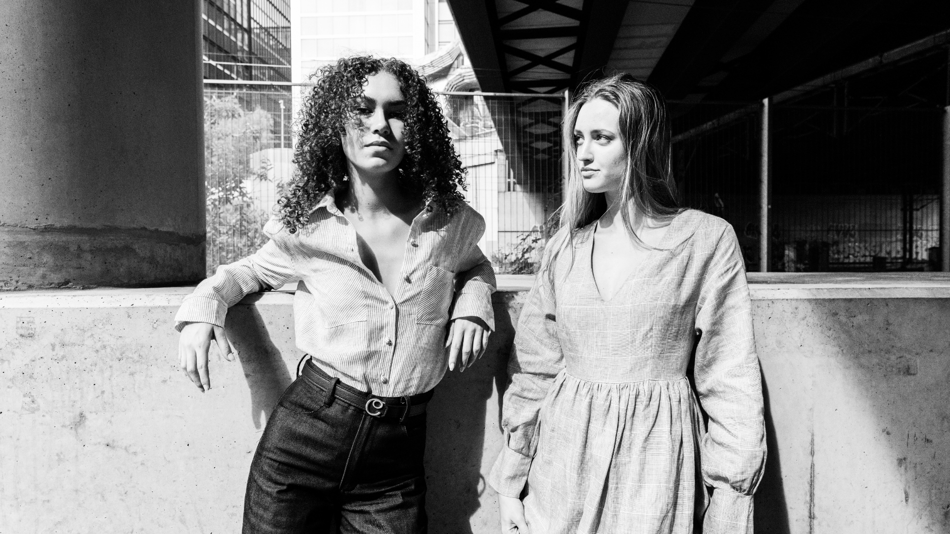 Can You Wear Linen All Year Around? Complete Guide to Linen Fabric, Care, and Styling