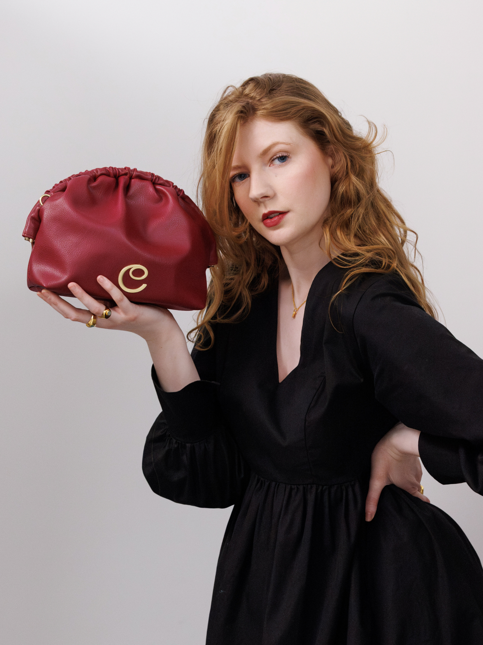 NORMA LARGE CLUTCH <br> Grape Leather - Burgundy
