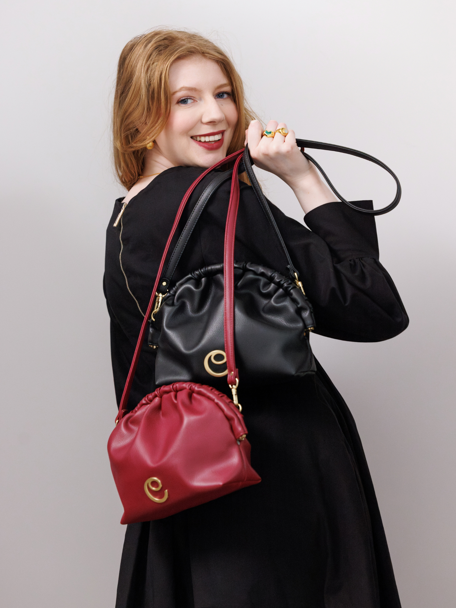 NORMA LARGE CLUTCH <br> Grape Leather - Burgundy