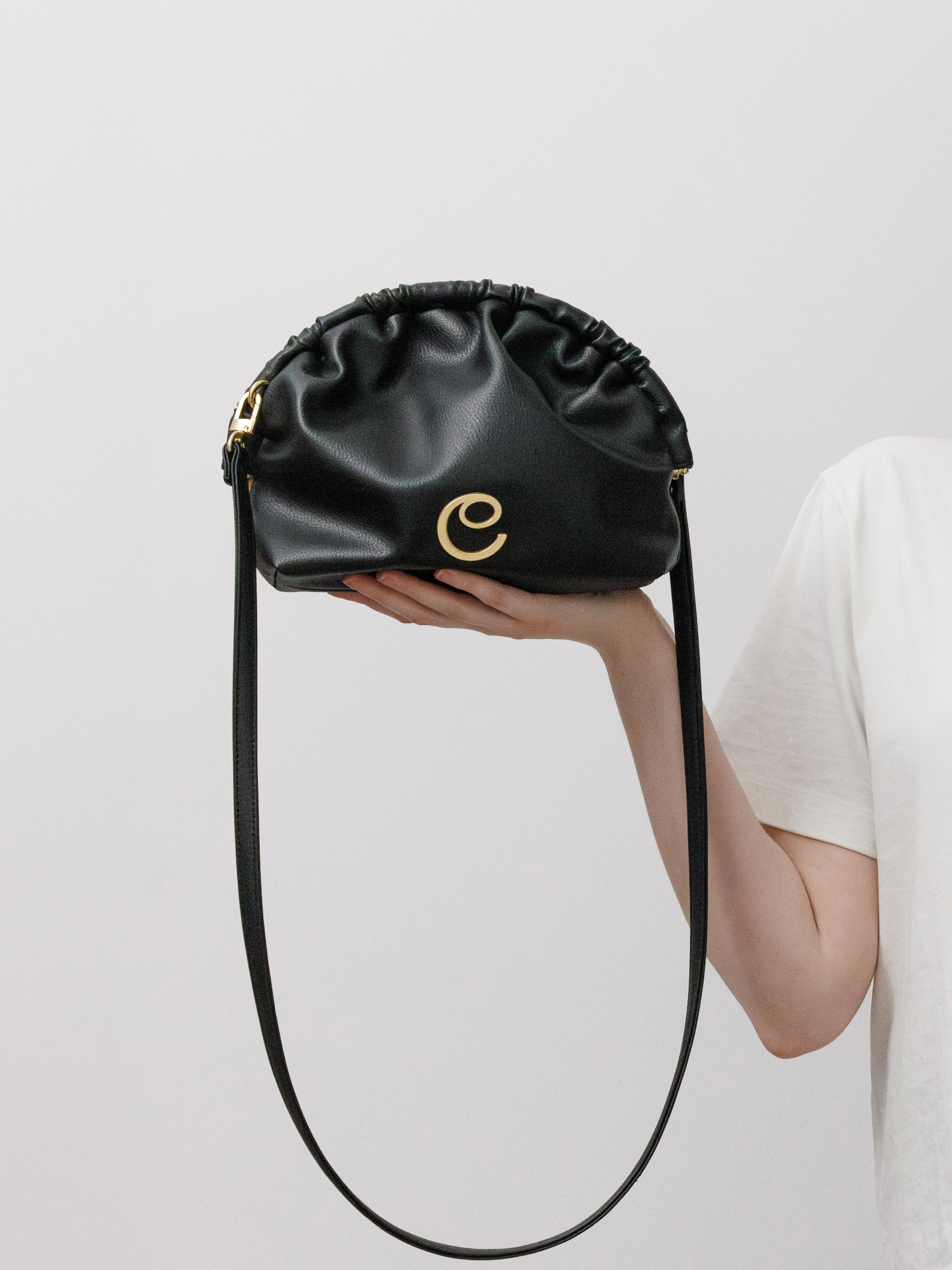 NORMA LARGE CLUTCH <br> Grape Leather - Black